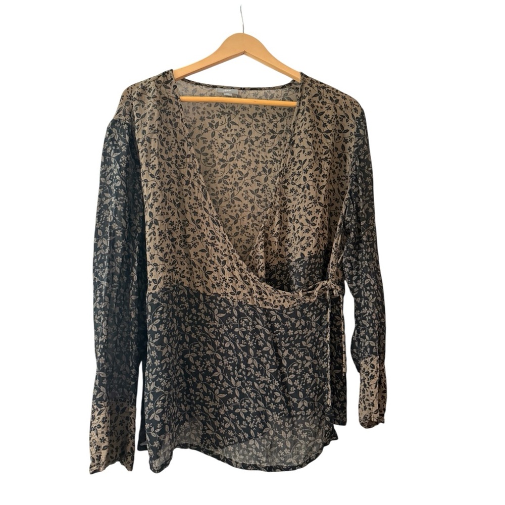 J. Jill Black and Tan Long Sleeve Wrap Blouse